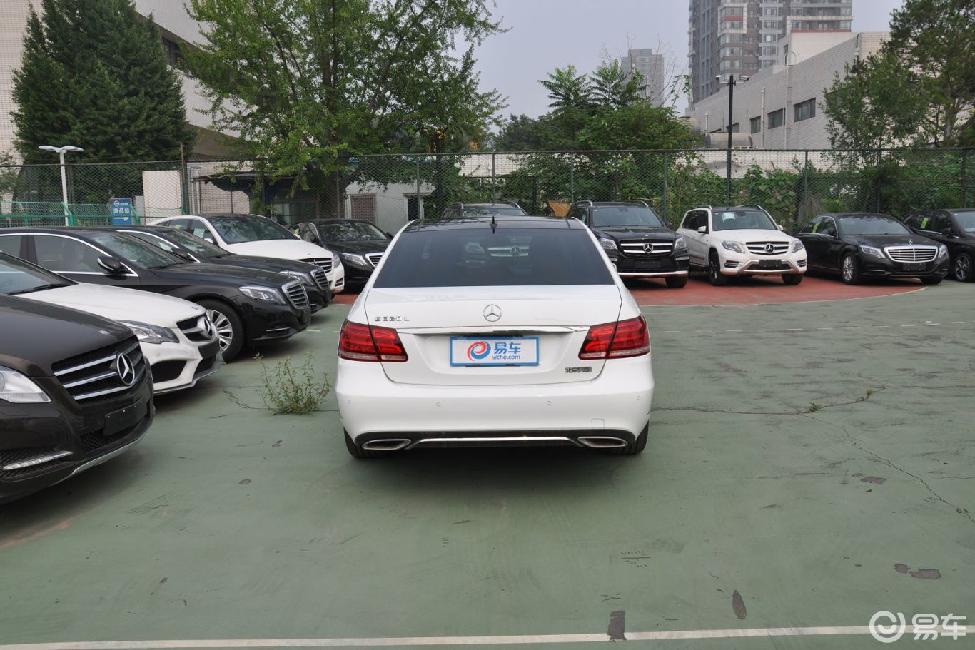 【奔驰e级 e 320 l 轿车】奔驰e级_e 320 l 轿车图片-网通社汽车