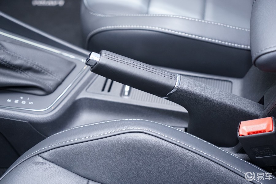 上汽大众 朗逸 2015款 2015款 2014款 2013款 2012款 2011款 2010款