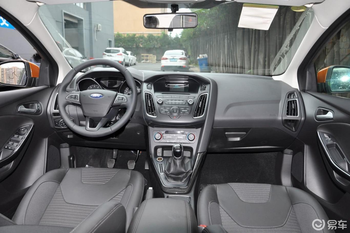 6l 手动风尚型】福特福克斯两厢_1.6l 手动风尚型图片-网通社汽车