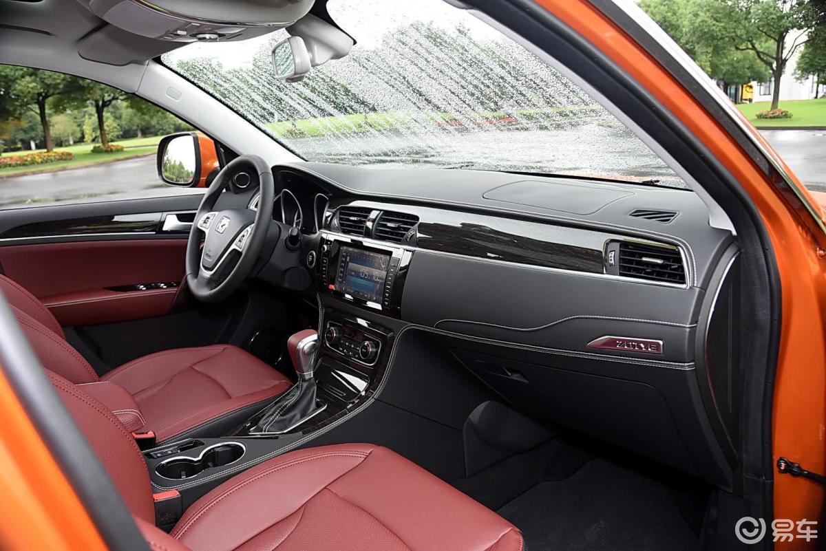 【众泰t6002015款2.0t dct 尊贵型内饰汽车图片-汽车图片大全】-易车