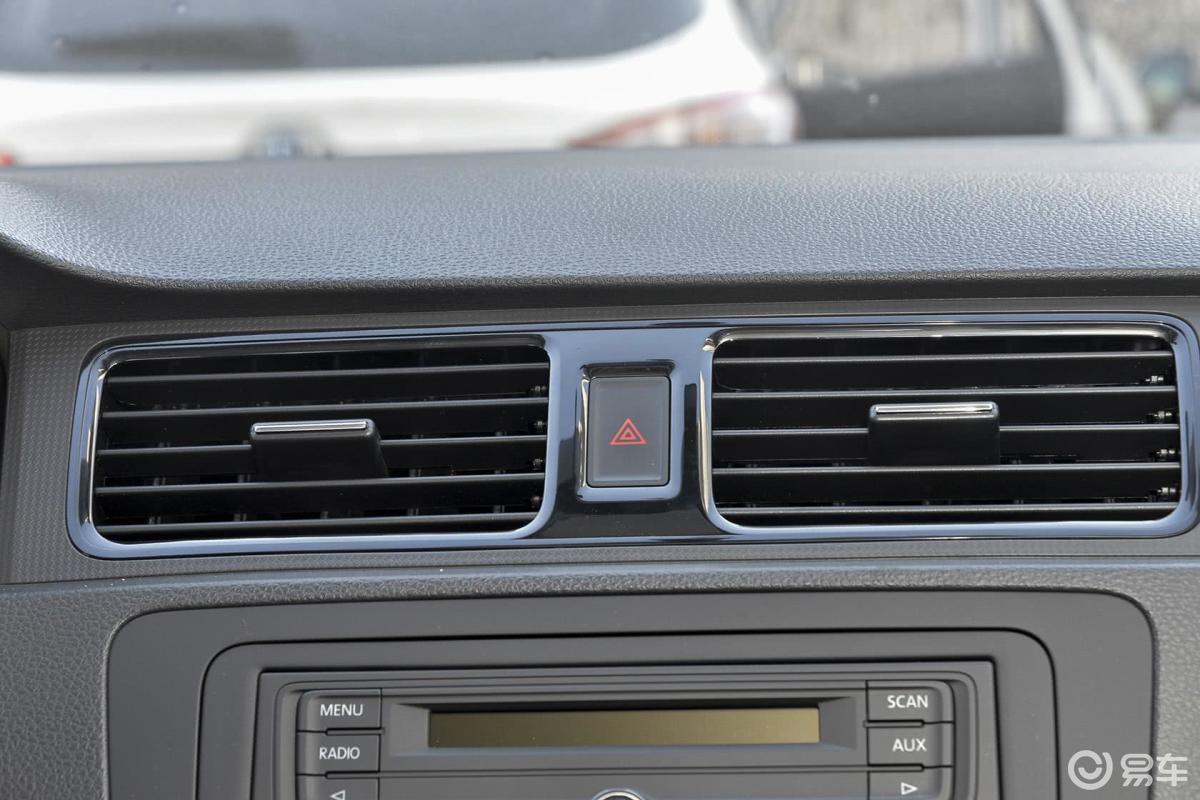 上汽大众  桑塔纳  2015款  2021款  2019款  2018款  2017款  2016款