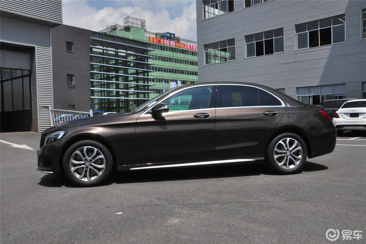 北京奔驰  奔驰c级  2015款  2022款  2021款  2020款  2019款  2018