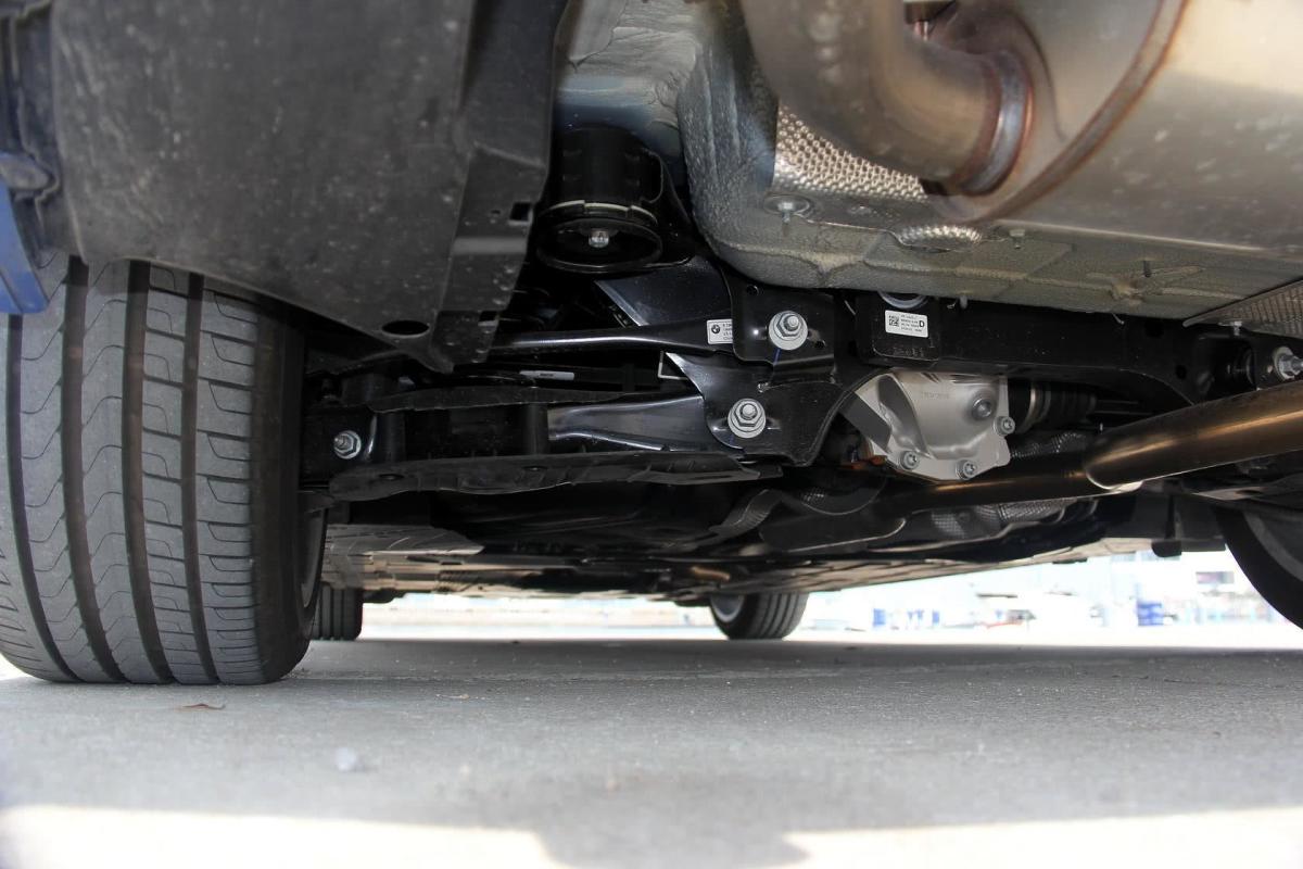 【宝马3系2016款320i m 运动型后悬挂汽车图片-汽车图片大全】-易车