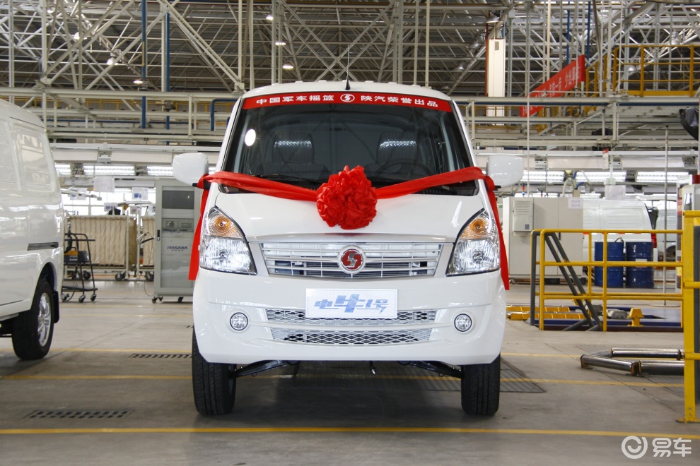 陕汽通家电牛1号上市