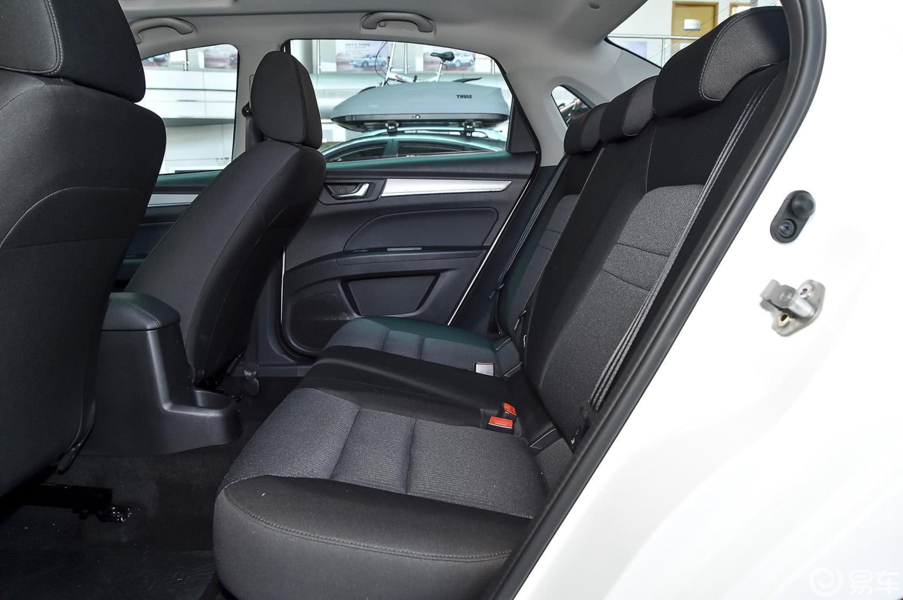 【奔腾b302016款1.