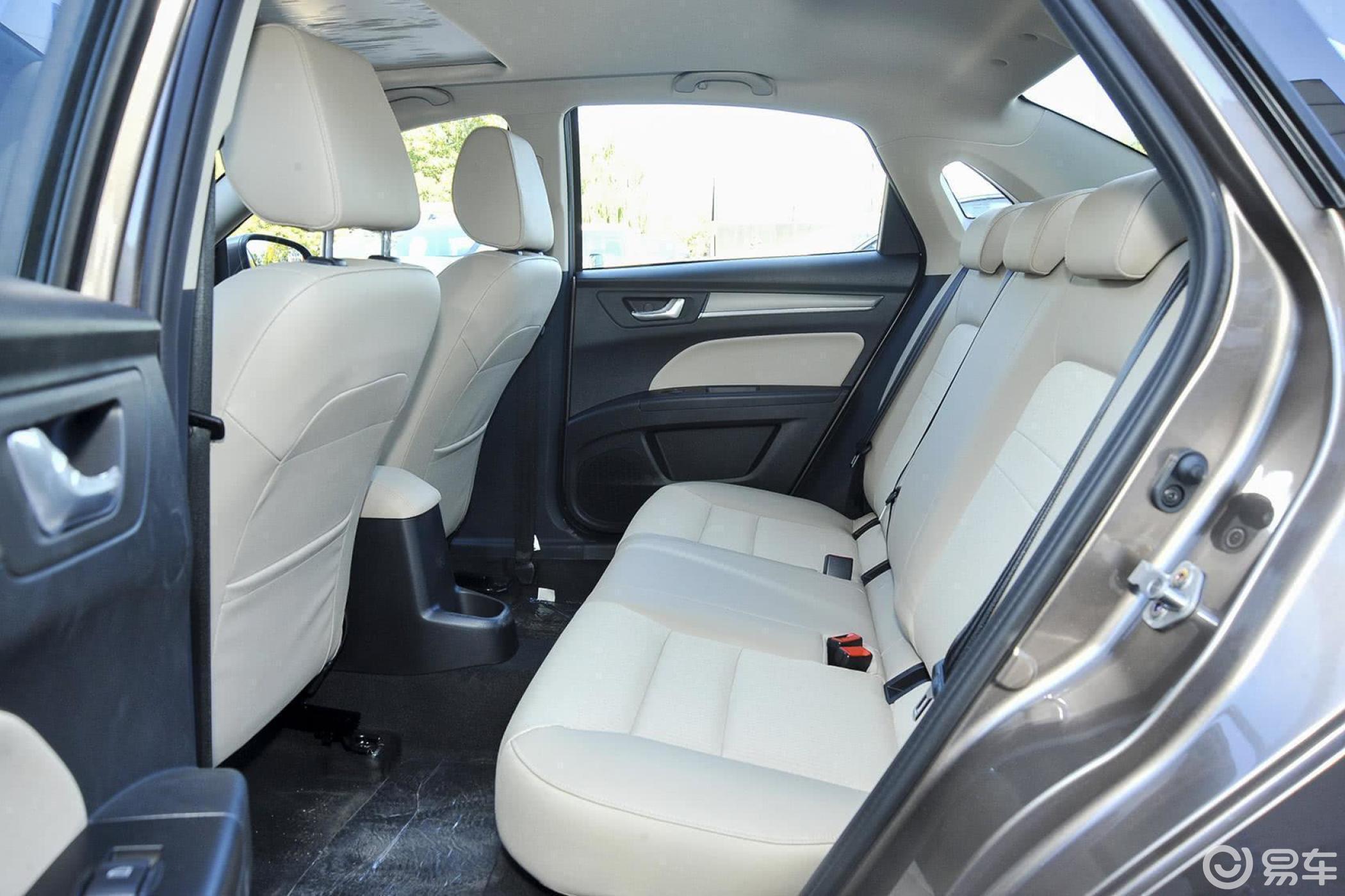 【奔腾b302016款1.