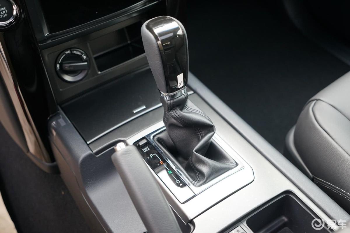 一汽丰田  普拉多  2015款  2019款  2018款  2016款  2015款  2014款