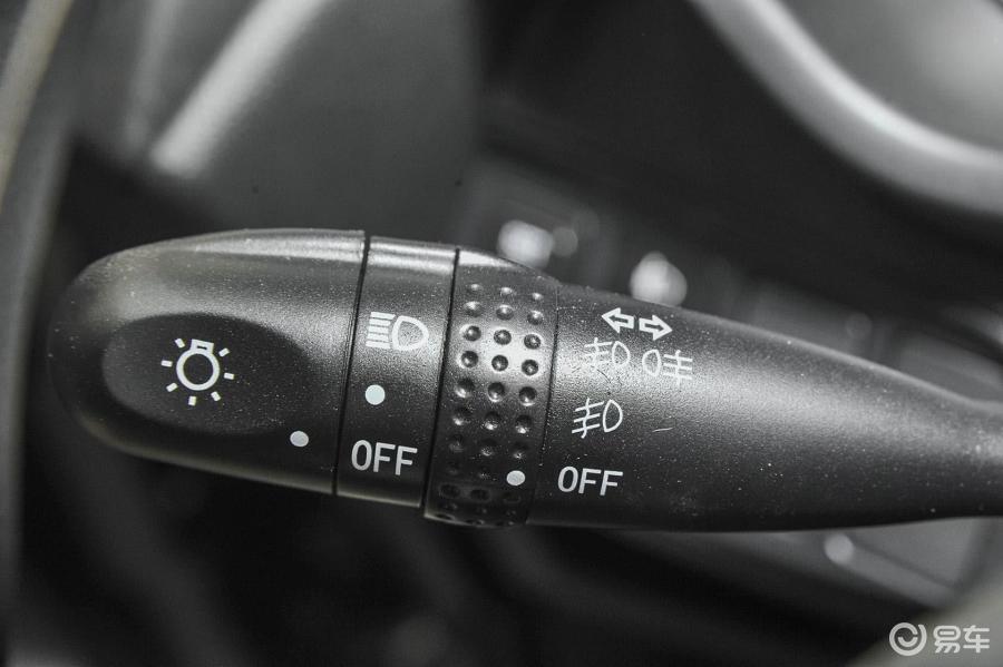 1.3l 手动 运动豪华型