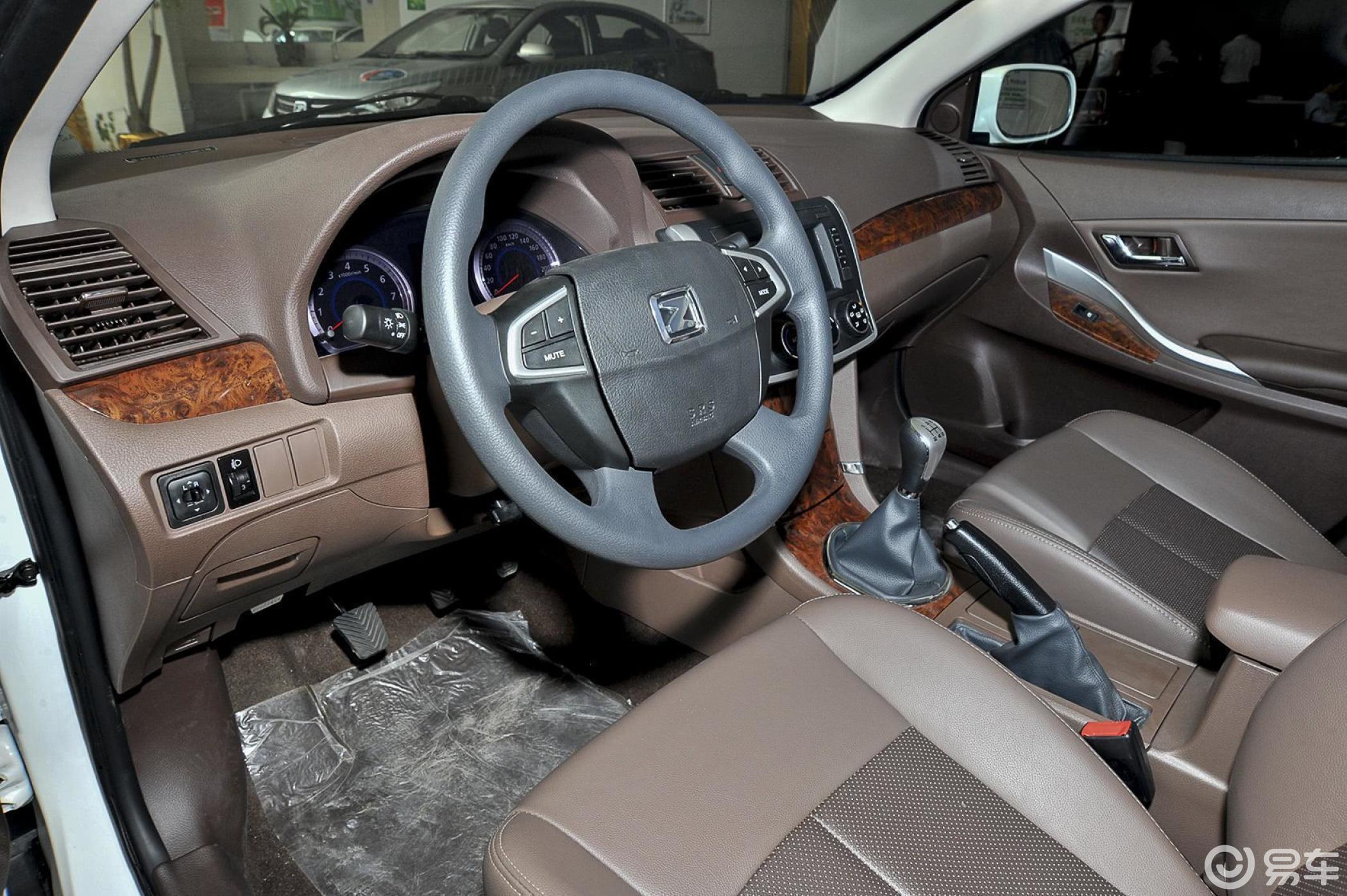 【众泰z3002014款1.