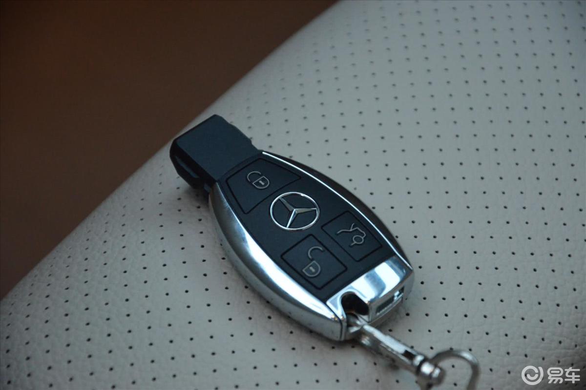 【奔驰c级2015款c 200 l钥匙汽车图片-汽车图片大全】-易车