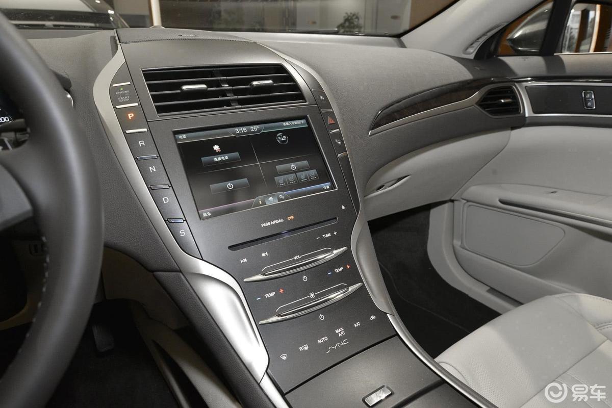 0t 尊雅版中控台驾驶员方向汽车图片-汽车图片大全】-易车