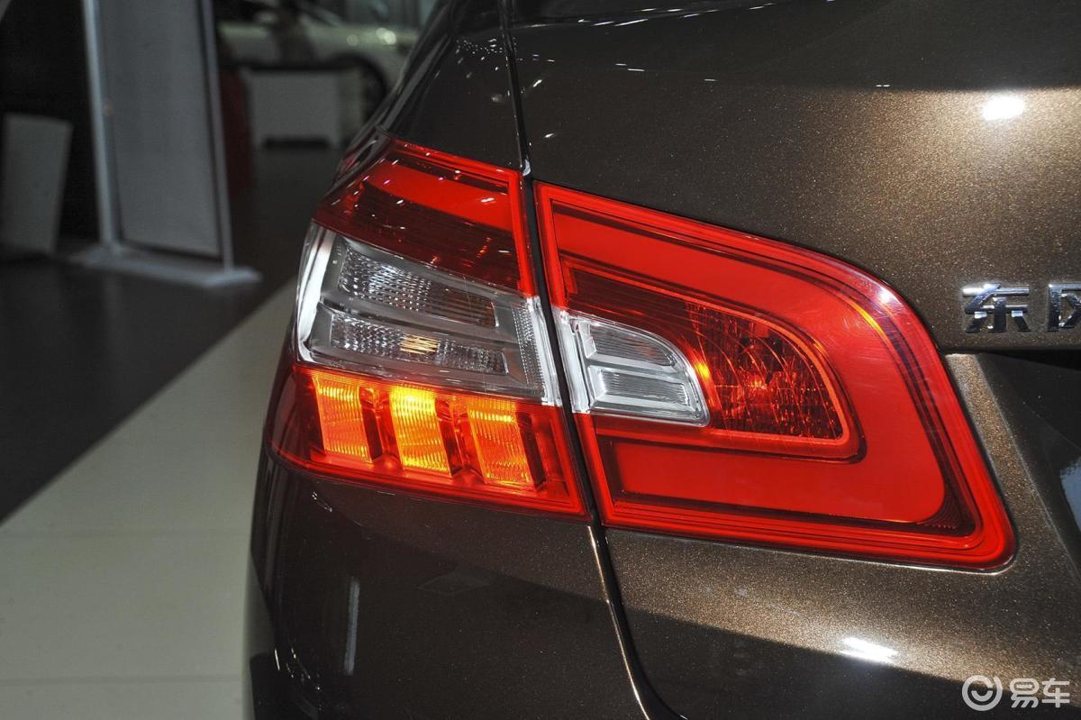 【标致4082014款1.