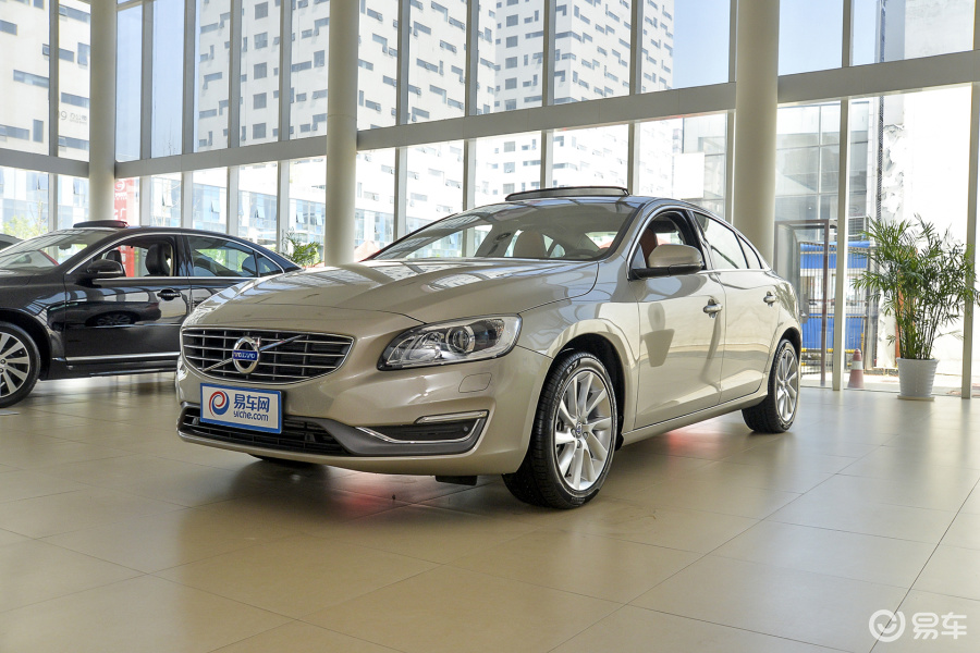 【沃尔沃亚太s60l2016款2.