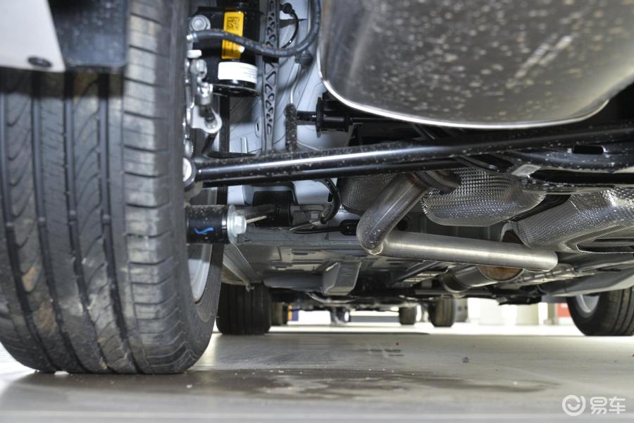 【英朗2015款15n 手动 精英型后悬挂汽车图片-汽车图片大全】-易车网