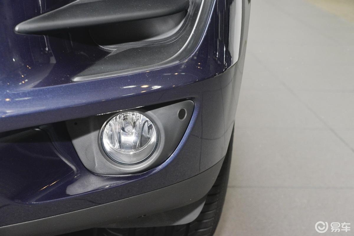 【macanmacan 2.0t雾灯图片-汽车图片大全】-易车