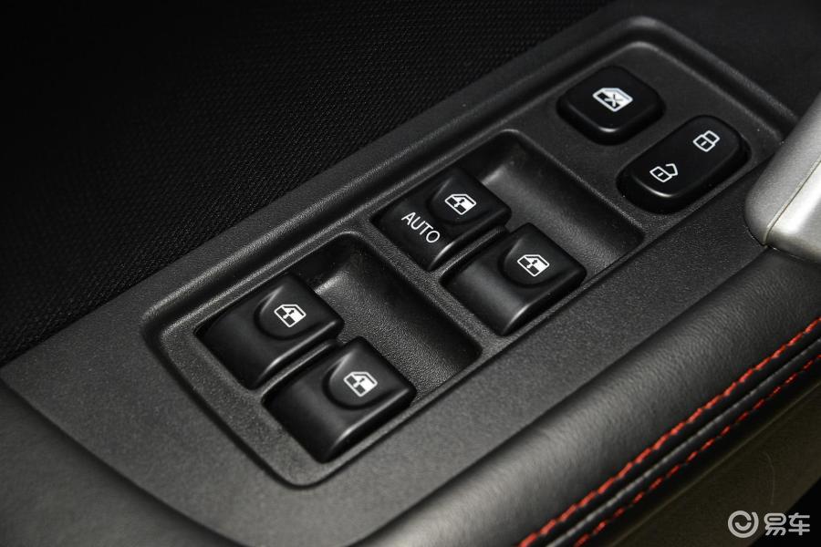 【瑞风s22015款1.5l cvt 豪华型内饰汽车图片-汽车图片大全】-易车网