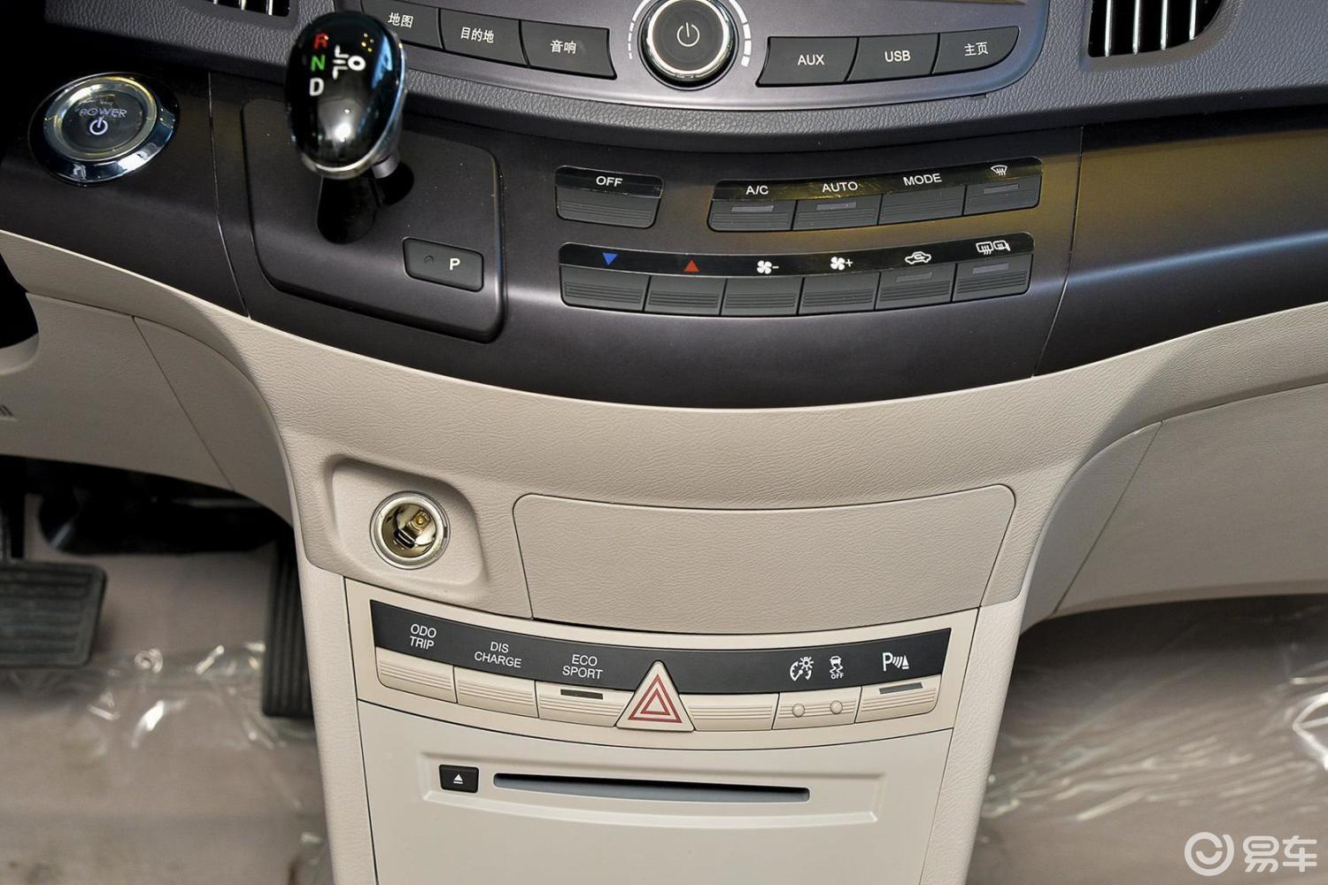 【比亚迪e62016款400 精英版空调汽车图片-汽车图片大全】-易车