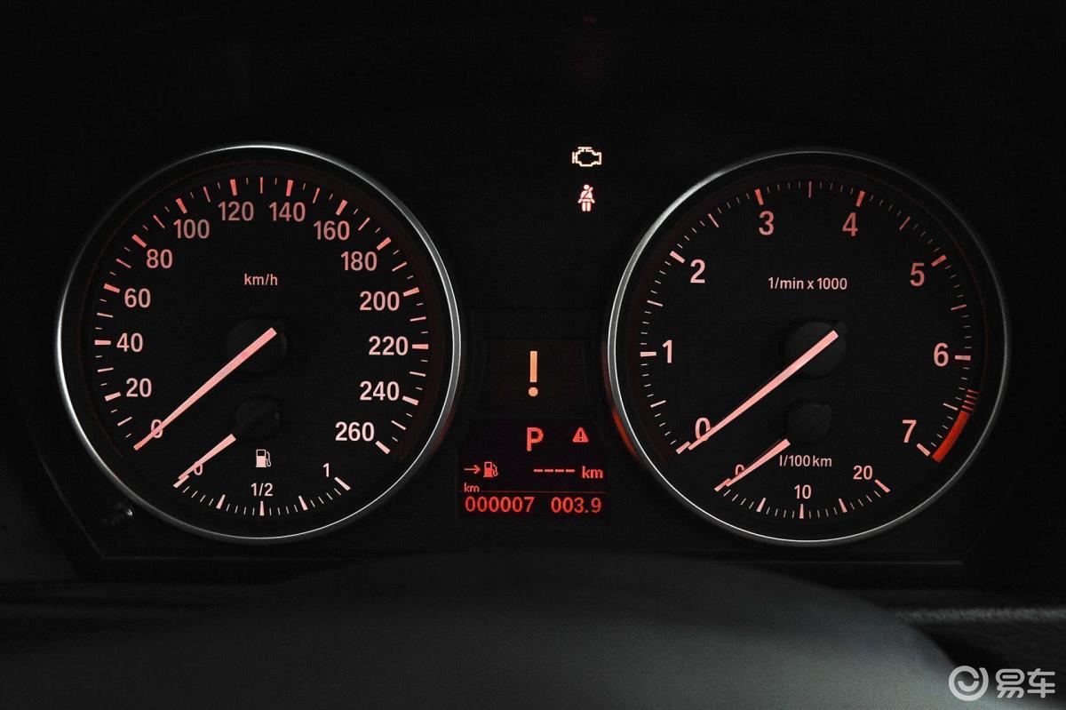 【宝马x12014款sdrive18i 时尚型仪表盘背光显示汽车图片-汽车图片