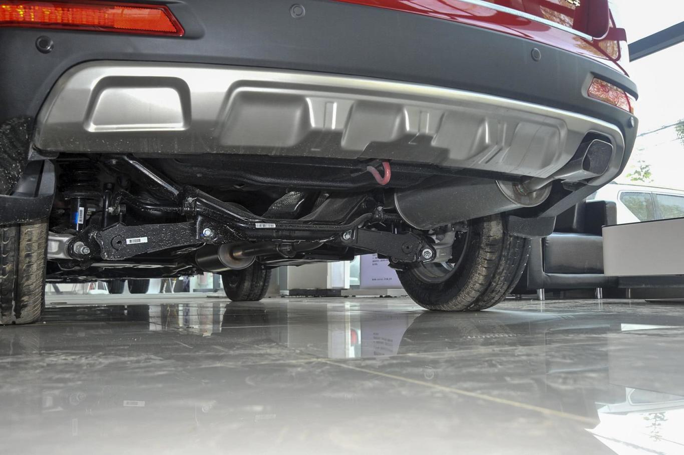 哈弗h6运动版 1.5t 自动 两驱 豪华型排气管(排气管装饰罩)