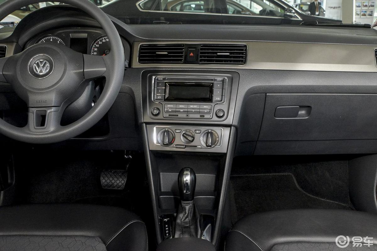 【桑塔纳2015款1.