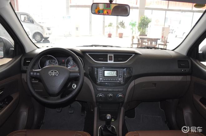 中控车厢座椅推荐对比森雅s80五菱星驰查看对比森雅s80瑞虎3x查看对比