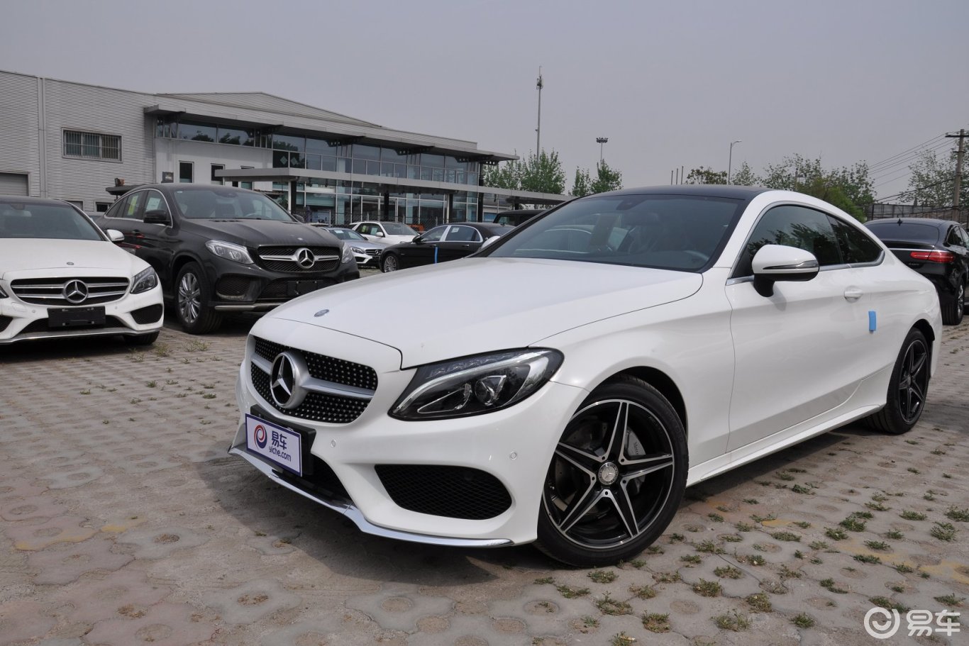 【进口奔驰c级 c200 轿跑车】进口奔驰c级_c200 轿跑车图片-网通社