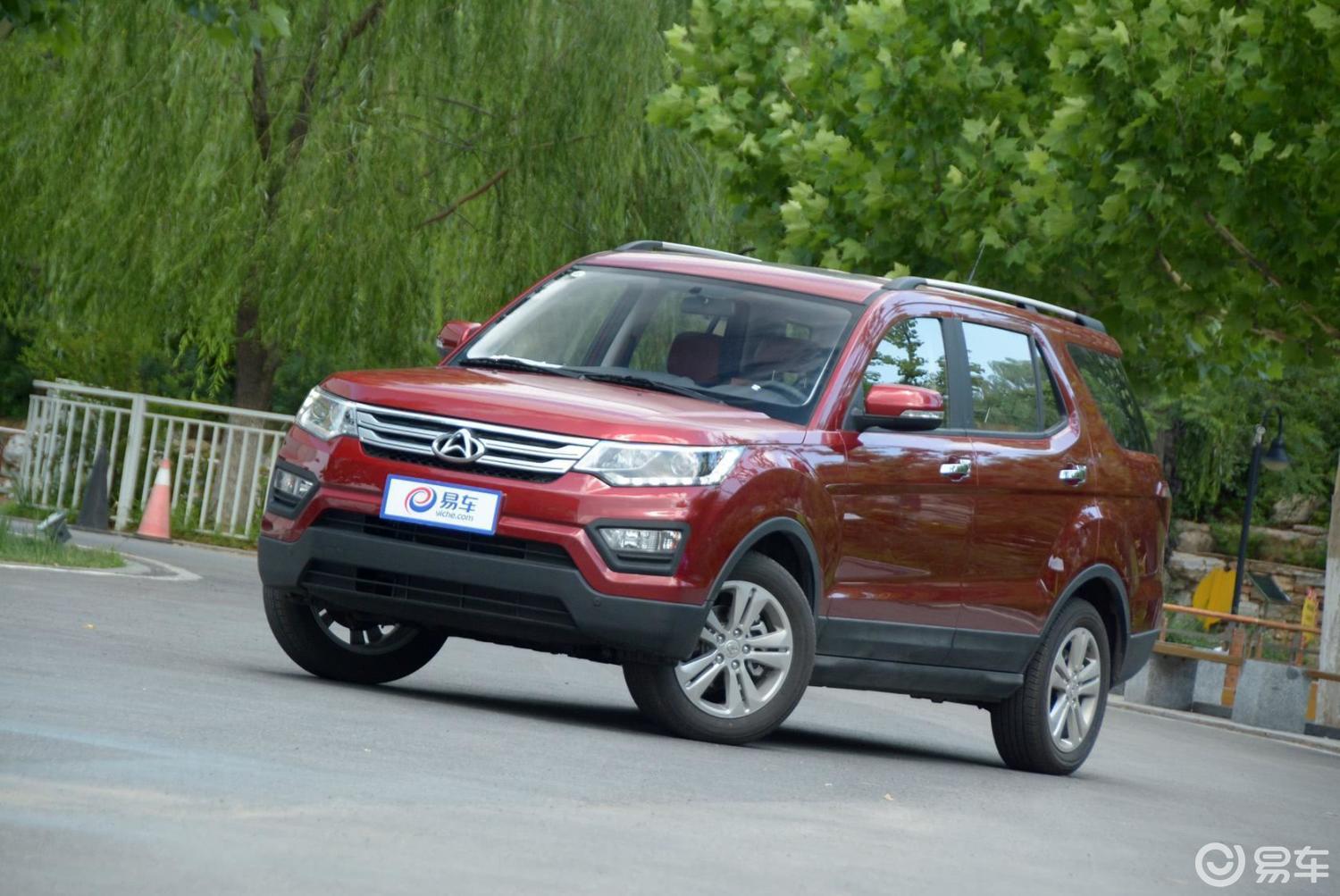 1.6l 手动 豪华版