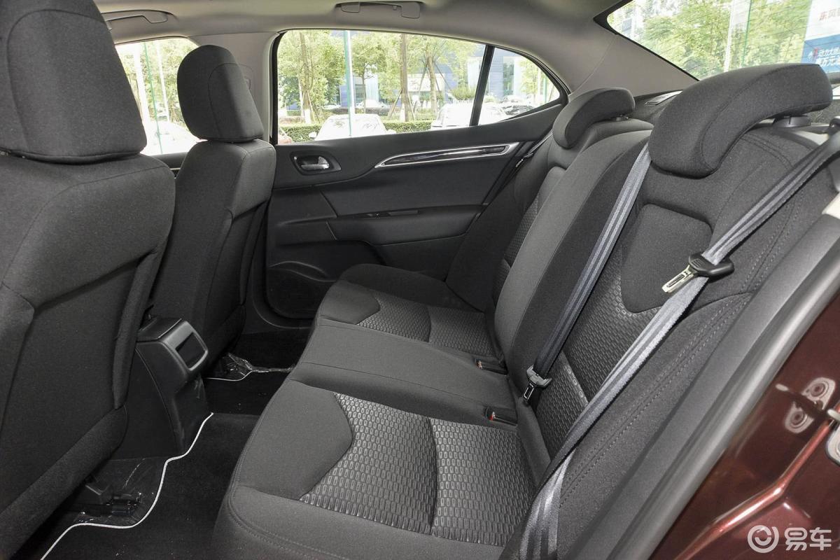 【雪铁龙c4l2015款1.