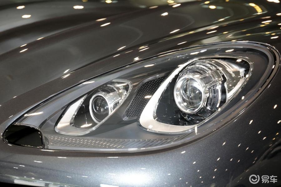 【保时捷macan2016款macan大灯侧45度俯拍汽车图片-汽车图片大全】