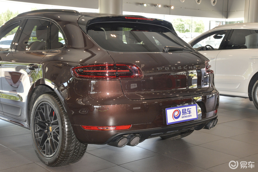 【保时捷macan2016款macan gts车尾局部汽车图片-汽车图片大全】-易车
