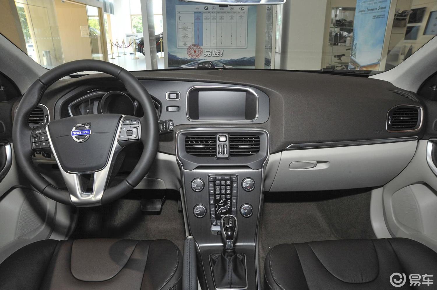 【沃尔沃v402016款1.