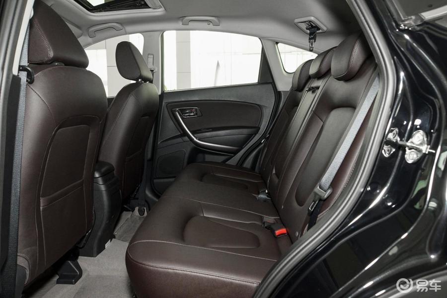 【奔腾x802016款2.