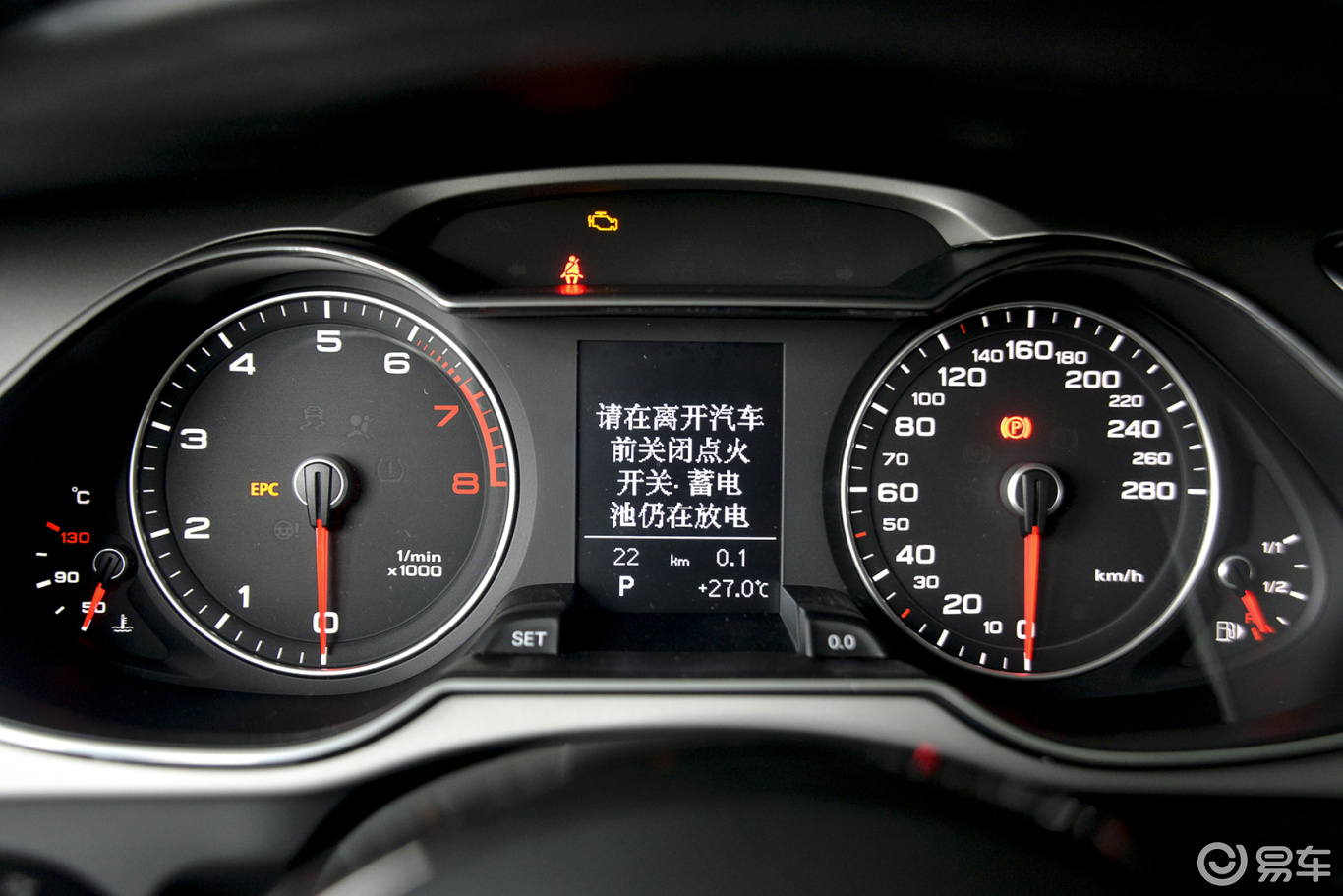 【奥迪a4l 35 tfsi 自动 标准型 典藏版】奥迪a4l_35 tfsi 自动 标准