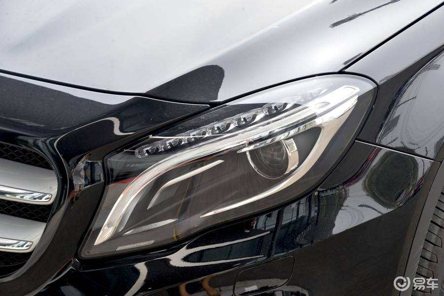 【奔驰gla级2016款200 时尚型大灯汽车图片-汽车图片大全】-易车网