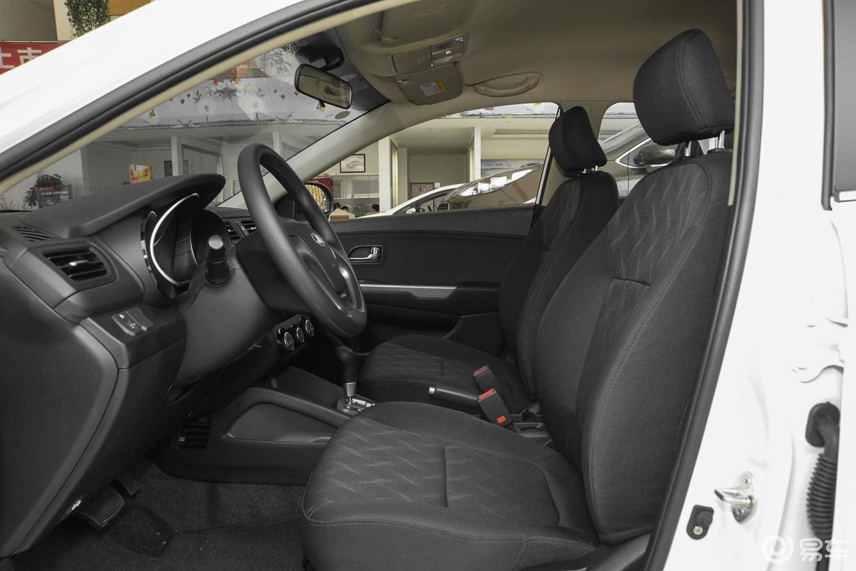 【起亚k22015款三厢 1.