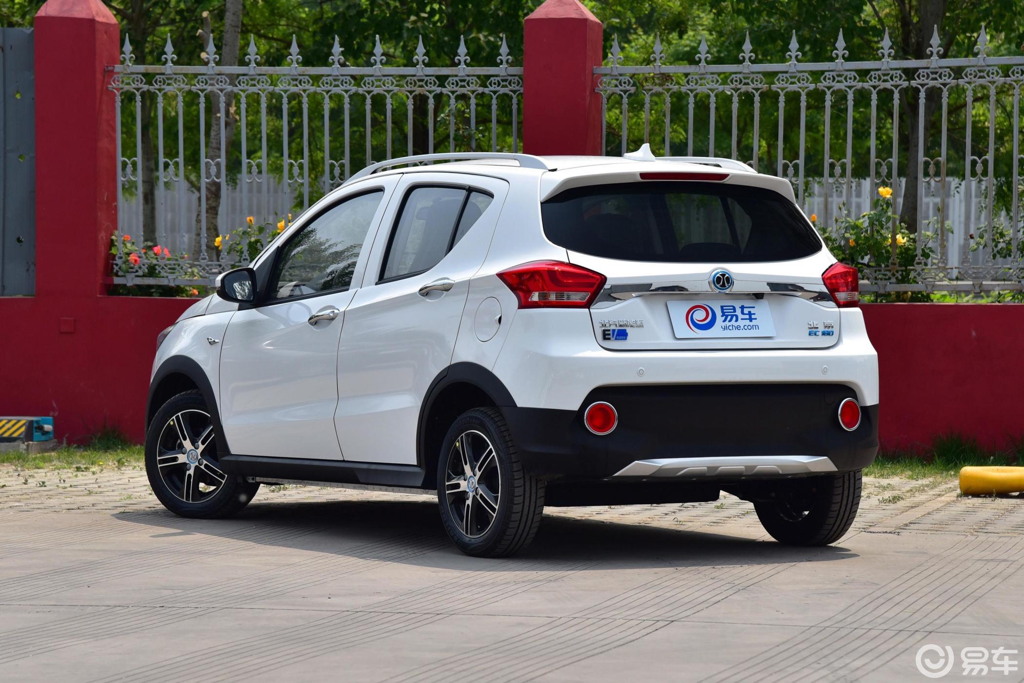 【北汽新能源ec2017款ec180 灵秀版外观汽车图片-汽车图片大全】-易车