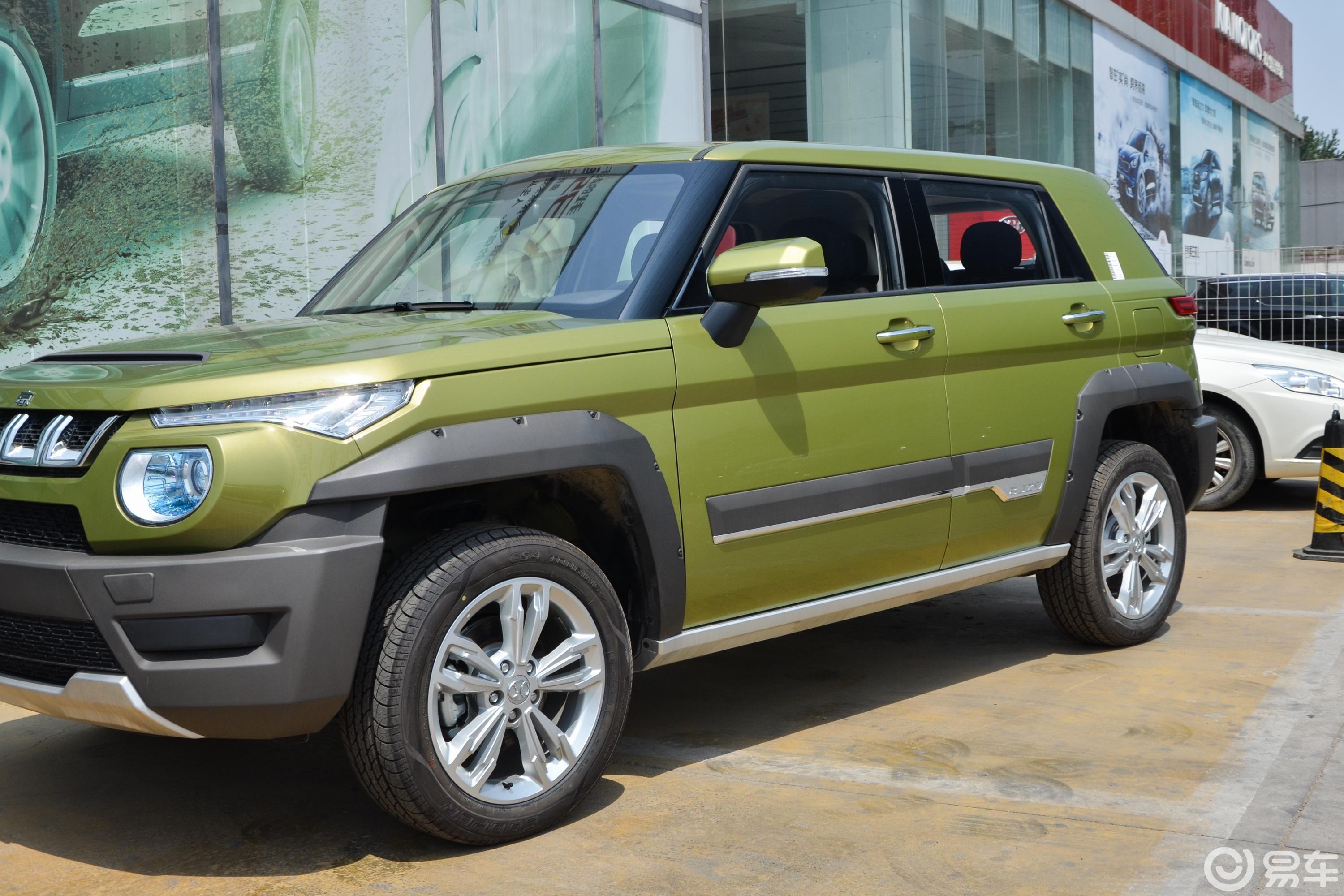 北京越野  北京bj20  2016款  2018款  2016款  1.5t cvt 精英版  1.