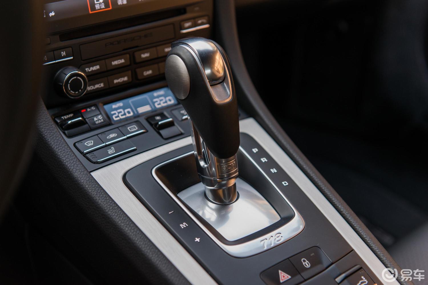 【保时捷7182016款cayman换挡杆汽车图片-汽车图片大全】-易车