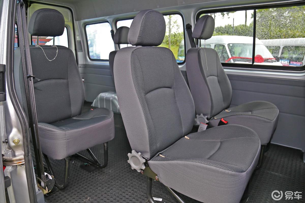 【特顺2017款长轴中顶 2.