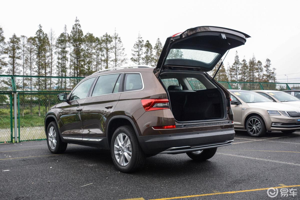 tsi330 两驱 豪华优享版 5座