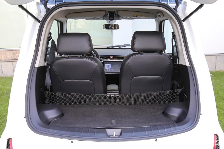 【众泰e2002017款豪华型空间汽车图片-汽车图片大全】-易车