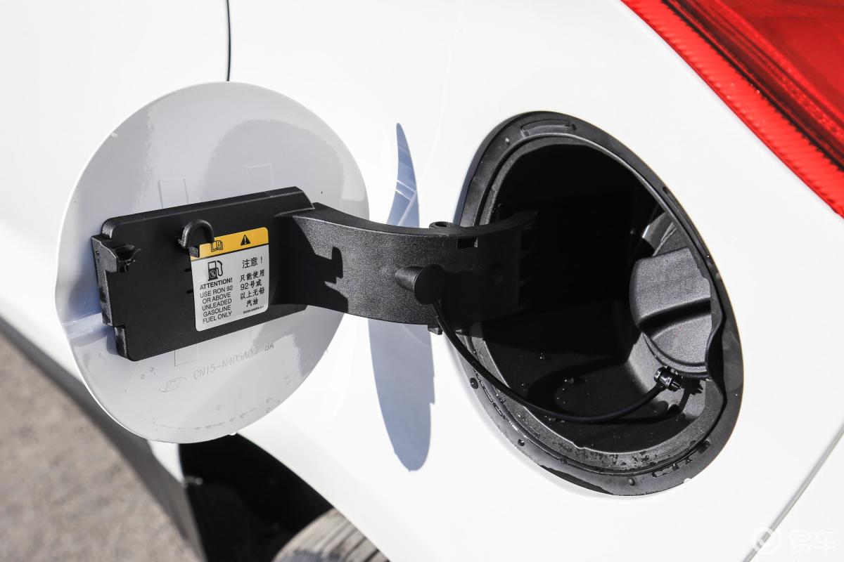 【翼搏2018款1.5l 自动 尊翼版油箱盖汽车图片-汽车图片大全】-易车