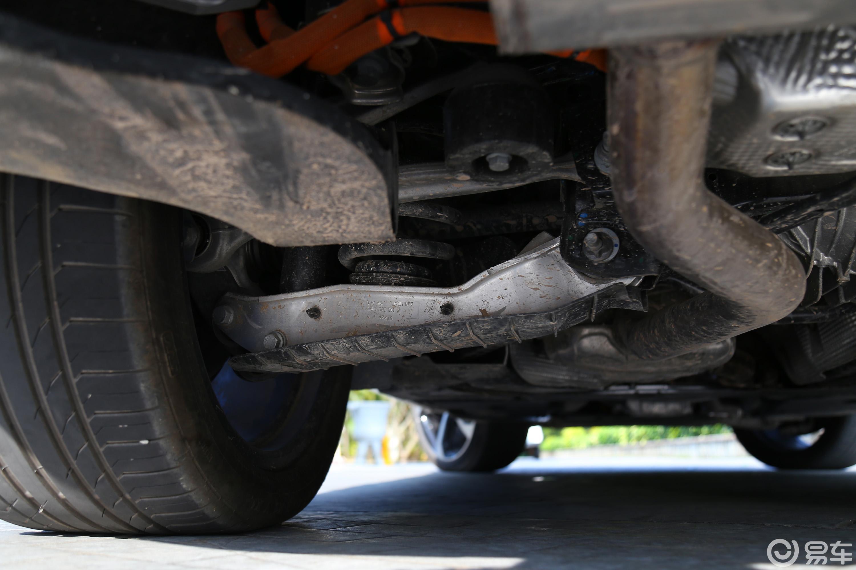 【奥迪q7 插电混动2017款45 e-tron外观汽车图片-汽车图片大全】-易车