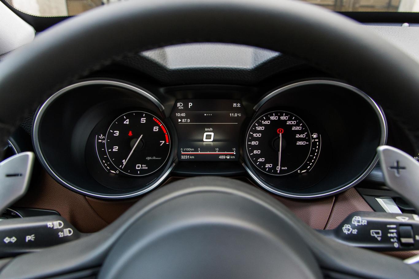 【stelvio斯坦维2.0t 280hp 豪华版仪表盘图片-汽车图片大全】-易车