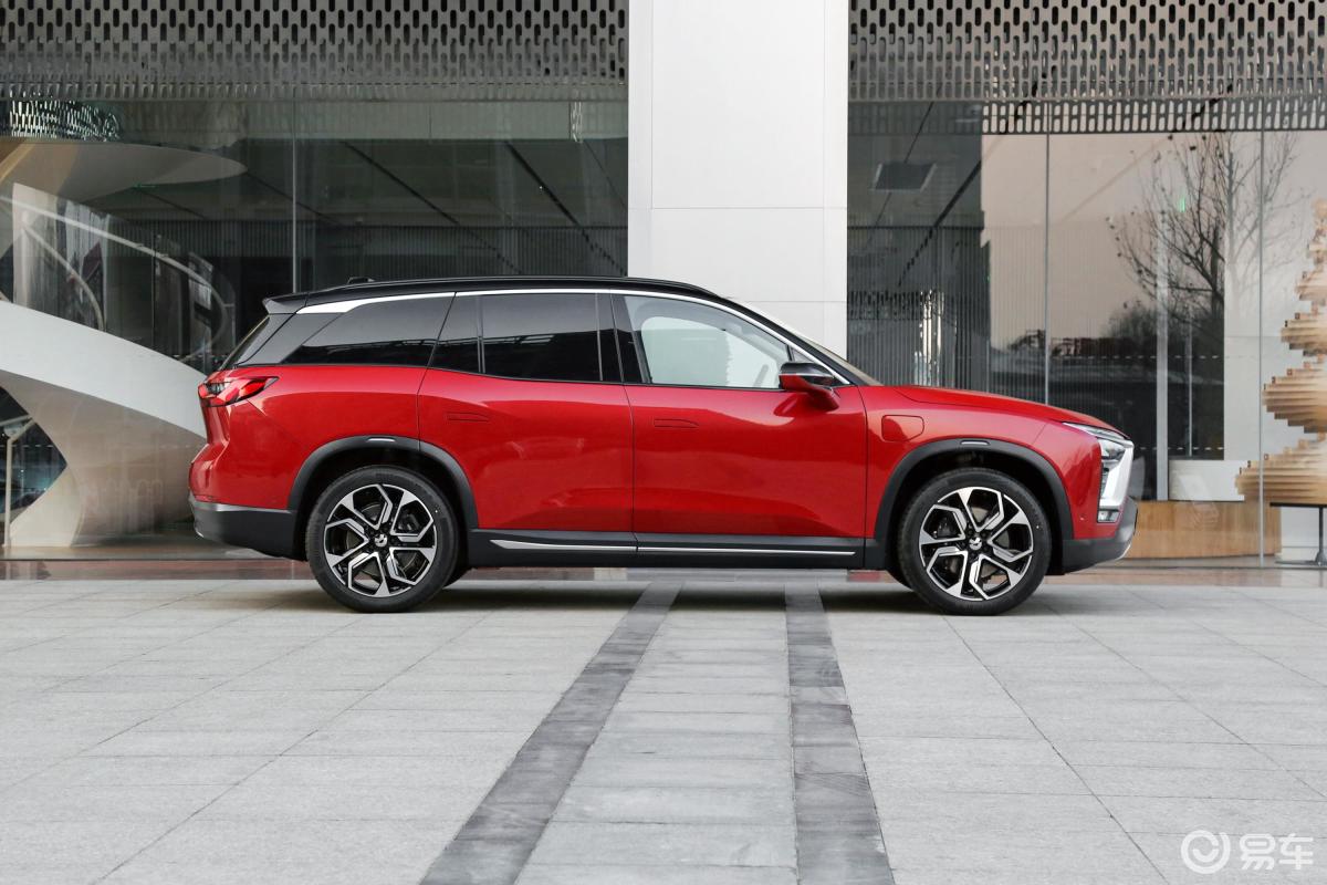 【蔚来es82018款创始版 7座侧前45度车头向右水平汽车图片-汽车图片