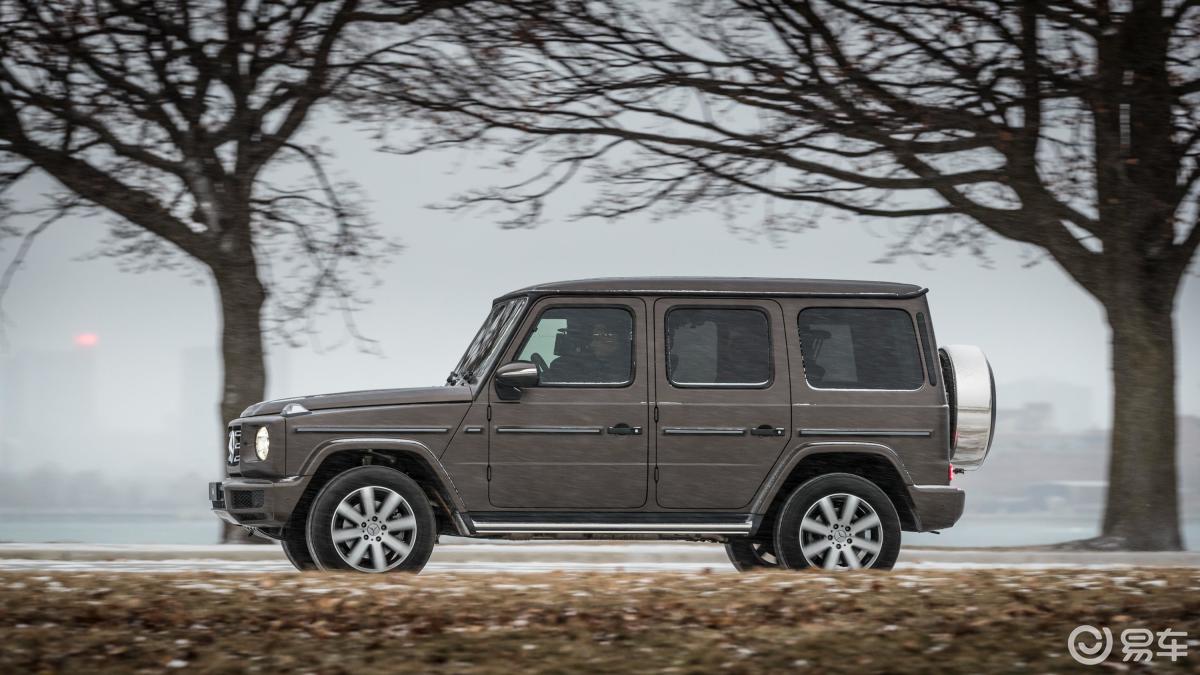 【奔驰g级2019款g 500侧前45度车头向右水平汽车图片-汽车图片大全】