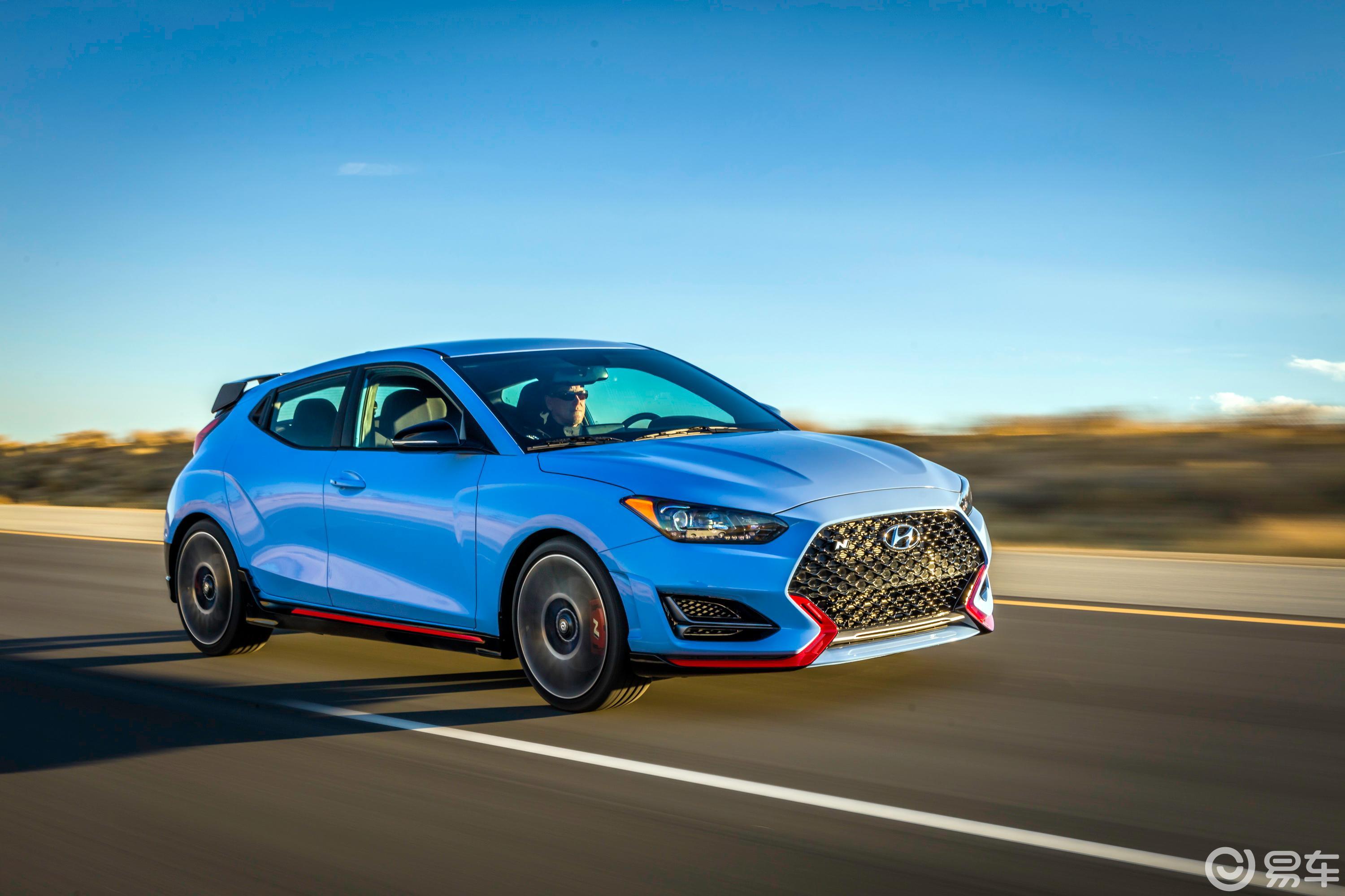 【veloster飞思2015款1.