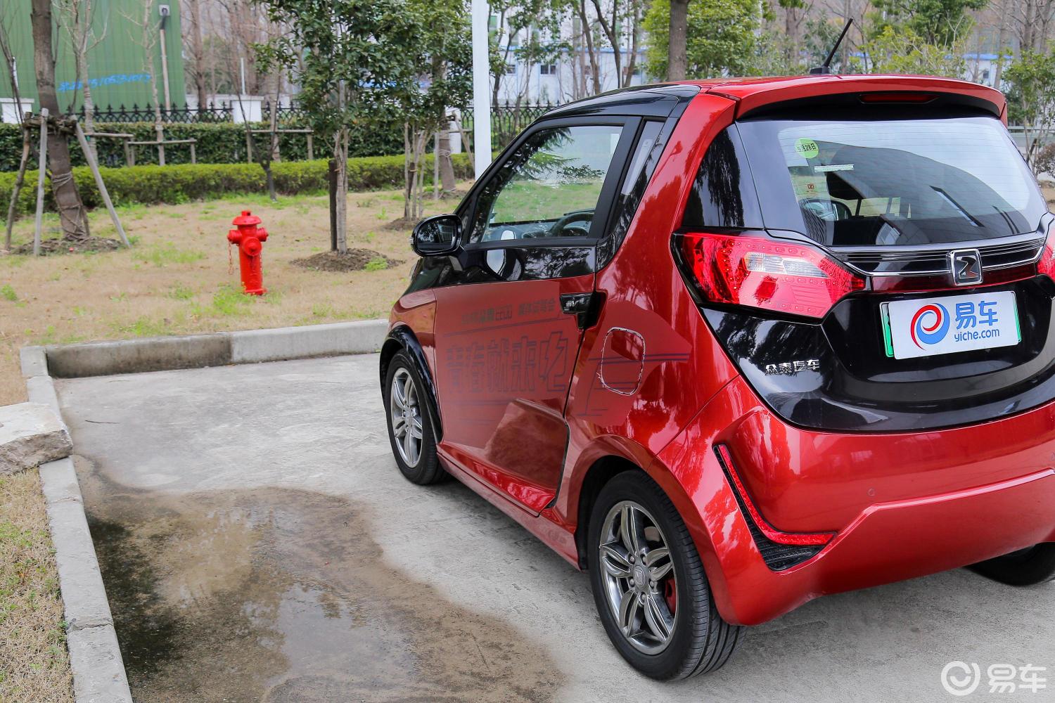 【众泰e2002018款天马座外观汽车图片-汽车图片大全】-易车