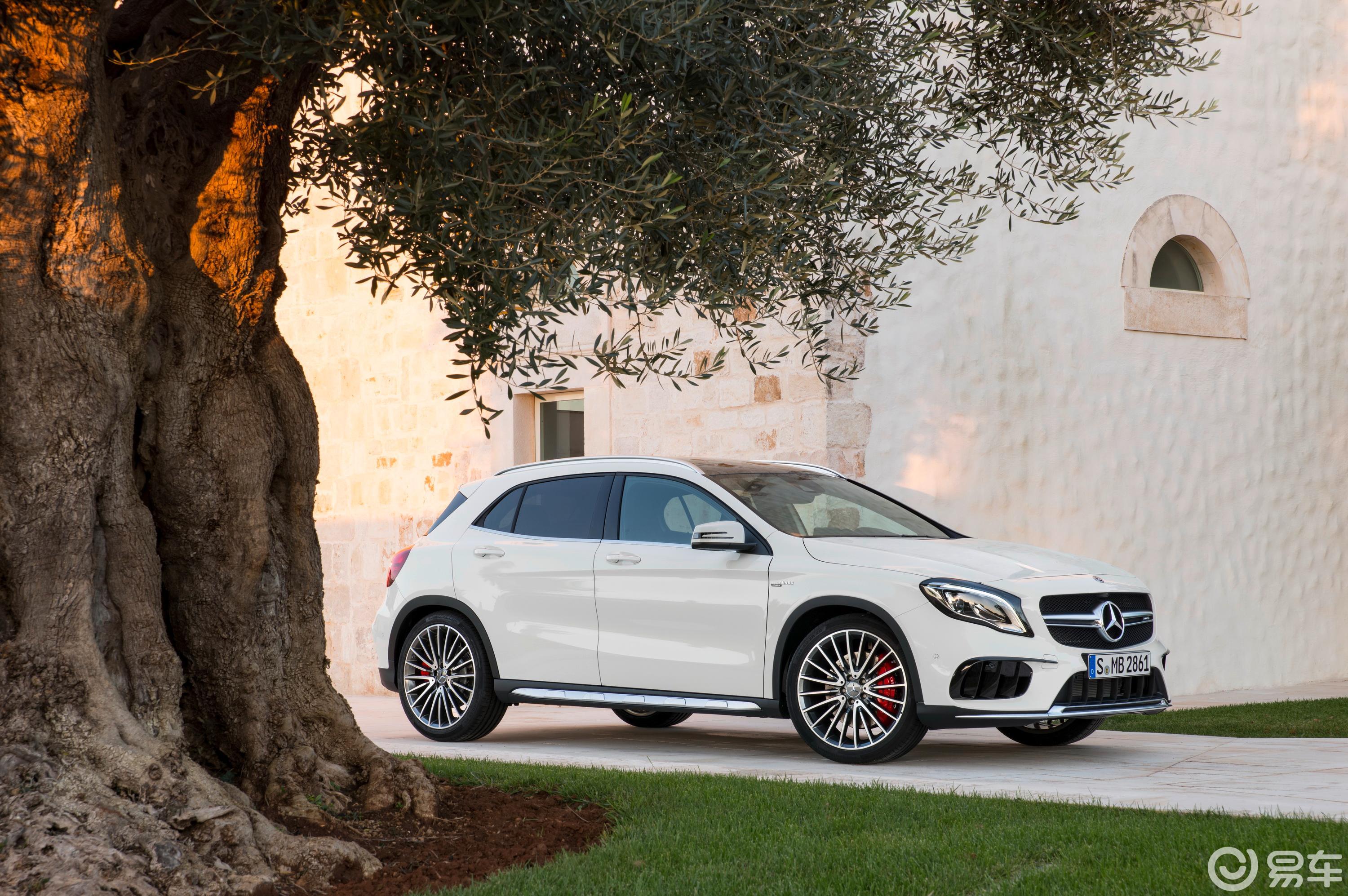奔驰gla amg