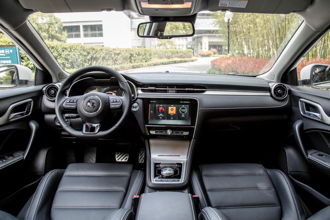 drive智驱混动pilot超级互联网版内饰